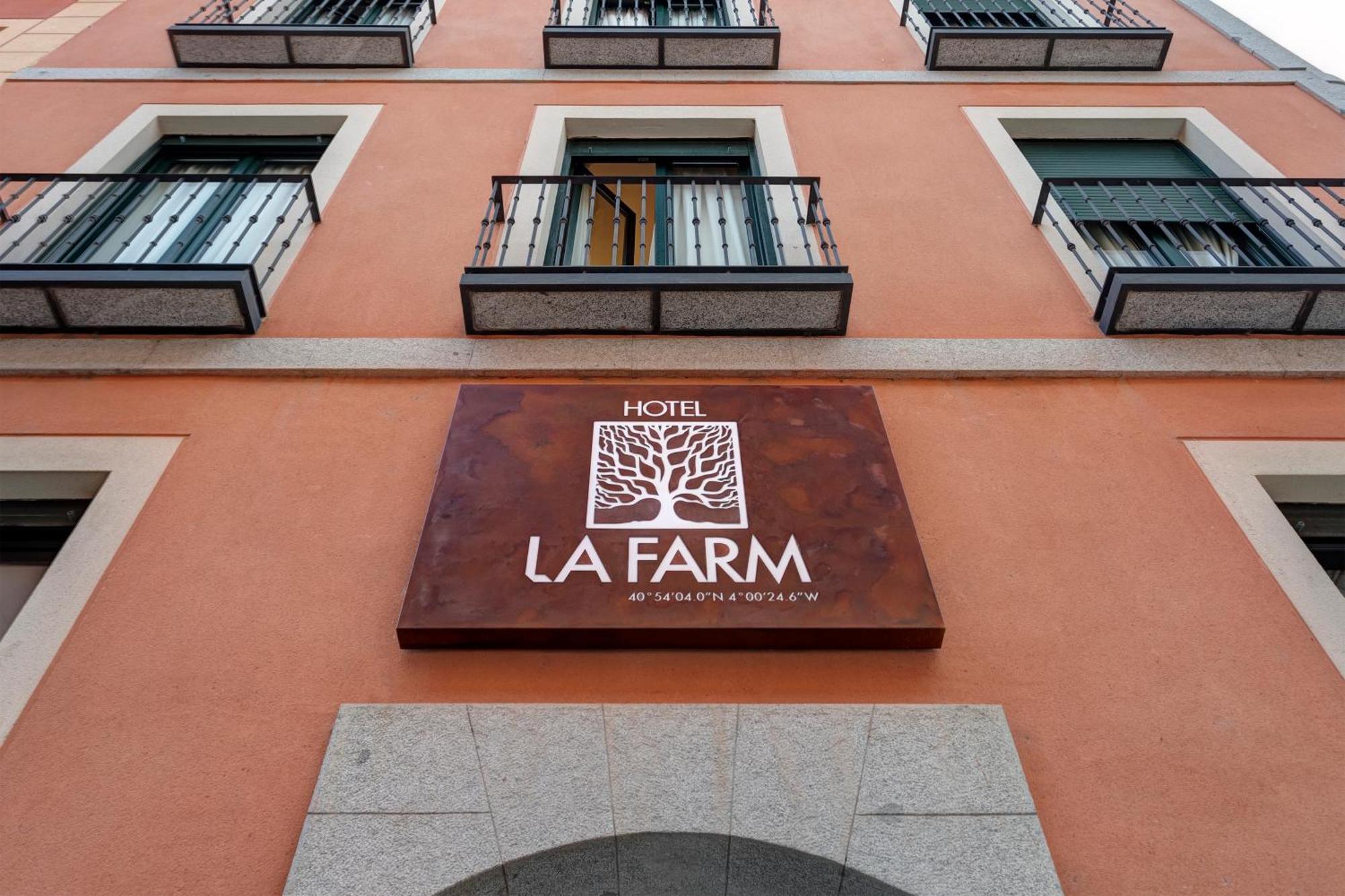 Hospedium Hotel La Farm San Ildefonso المظهر الخارجي الصورة